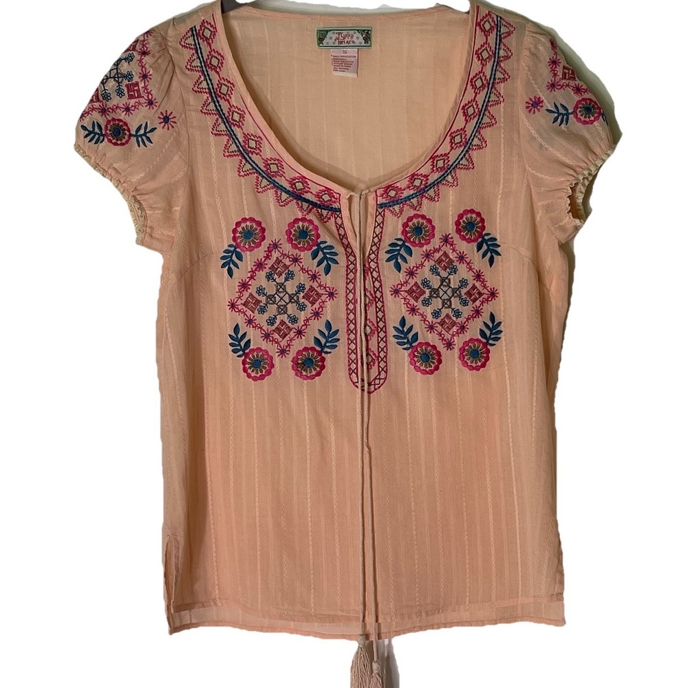 Flying Tomatoes Boho Embroidered Peasant Top Sz S Peach Gauze Tassel V-Neck